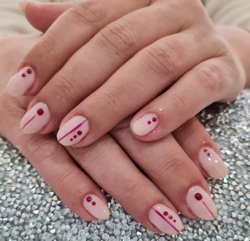 Uñas semipermanentes en Arganda del rey